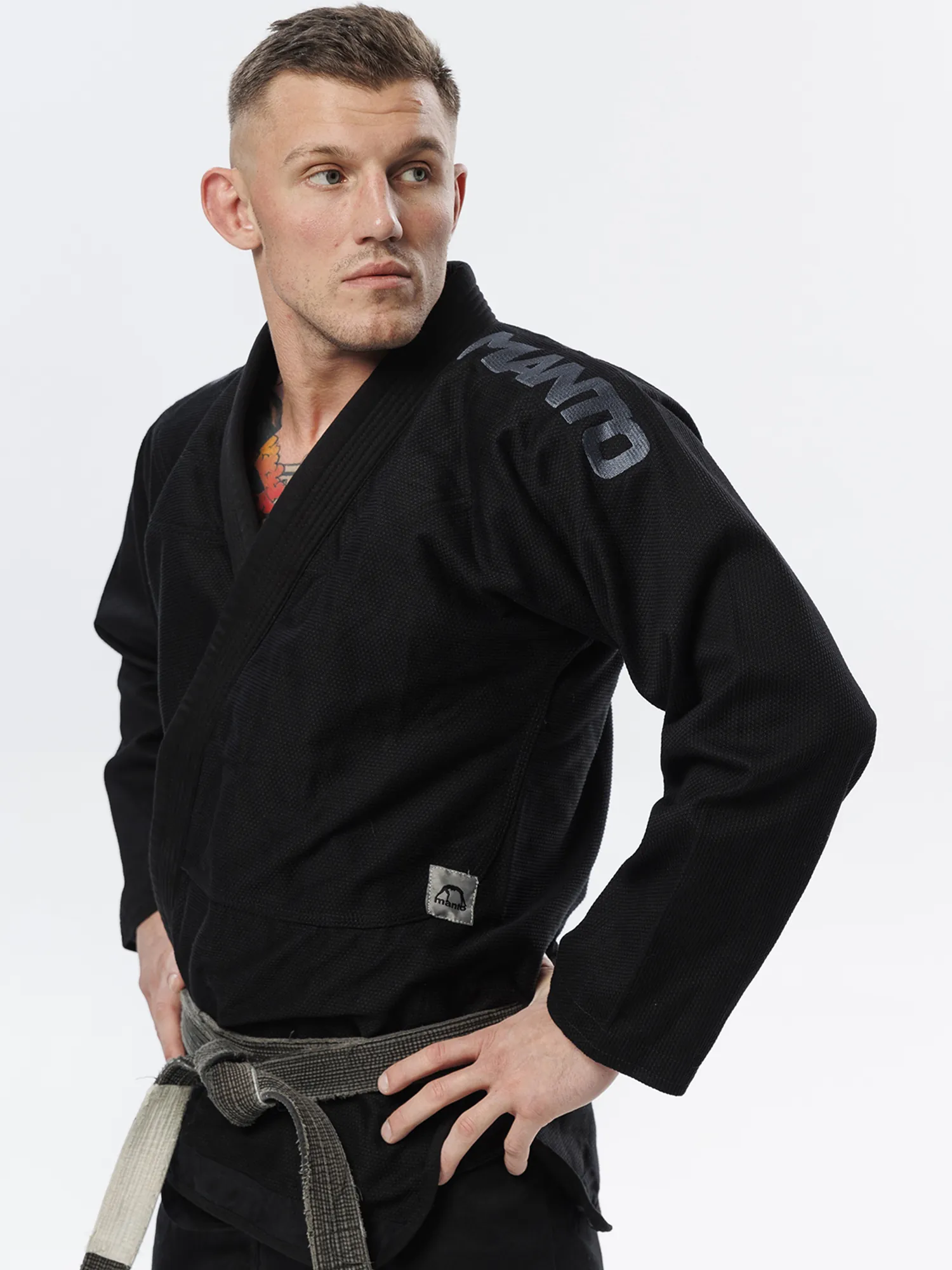 eng_pl_MANTO-X5-BJJ-GI-blackout-3265_2