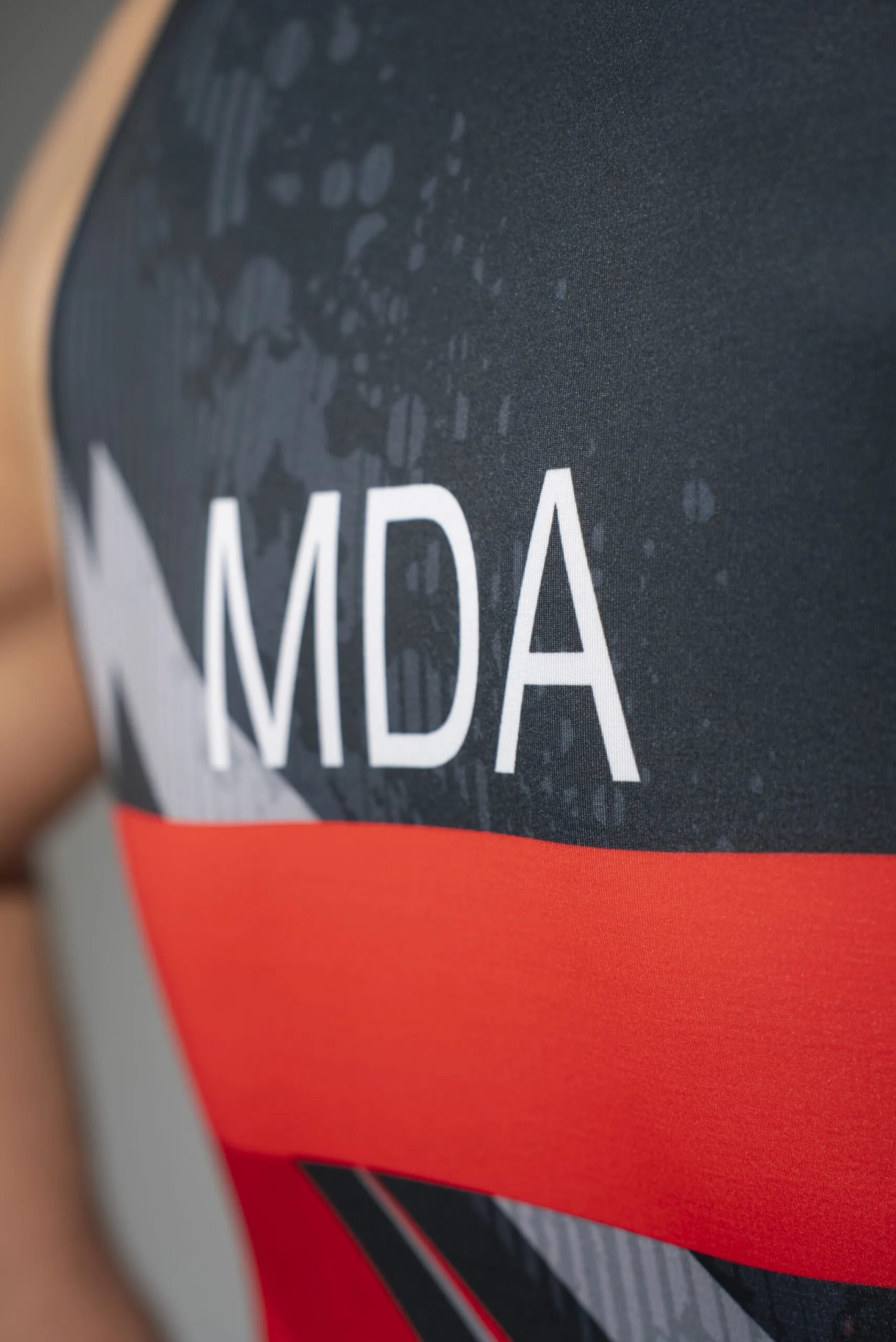 Dres-Lupte-Adulti Rosu_16